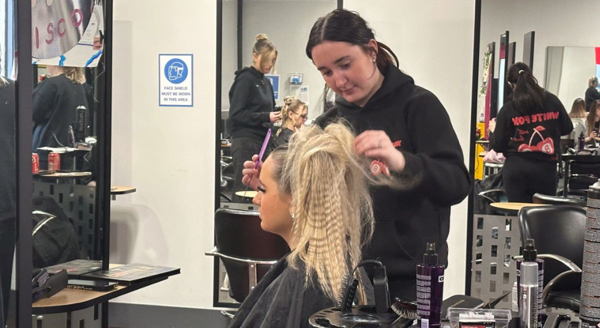 Picture of hairdressing competition participant