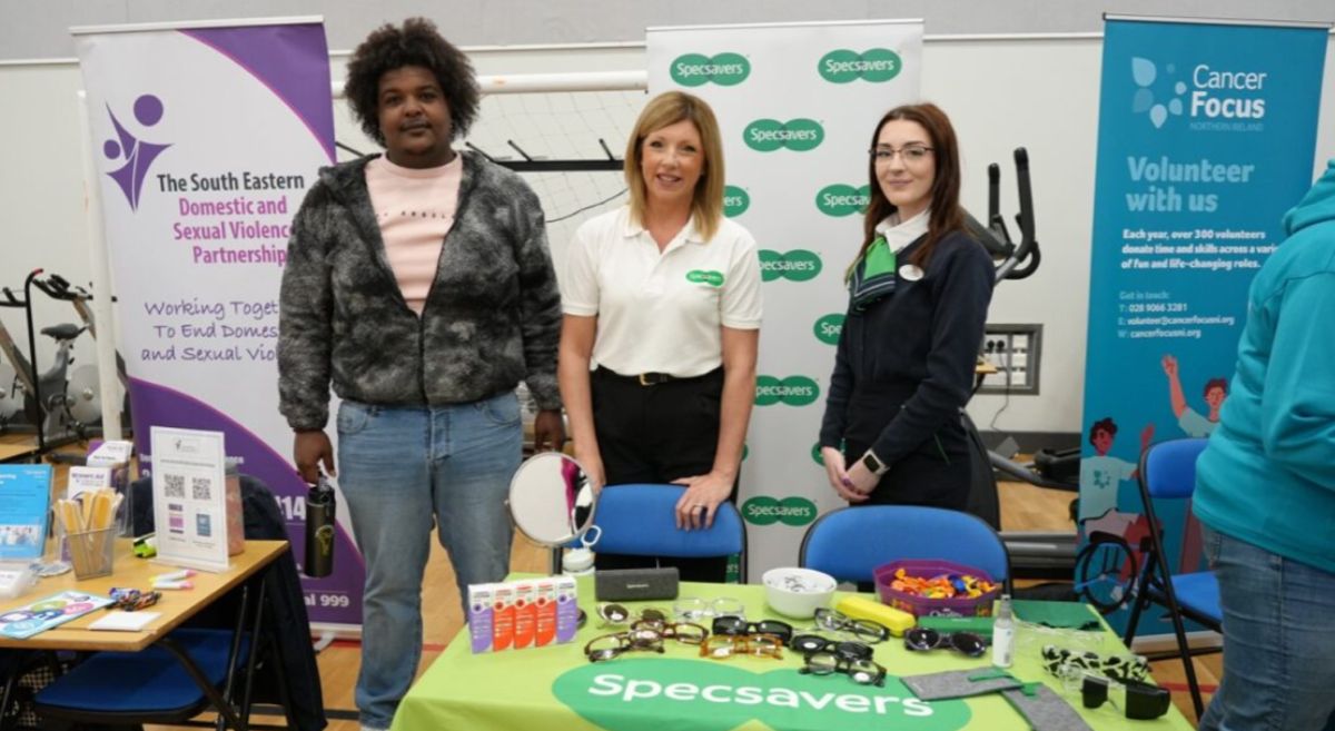 Picture of students and exhibitors at the SERC Freshers Fair