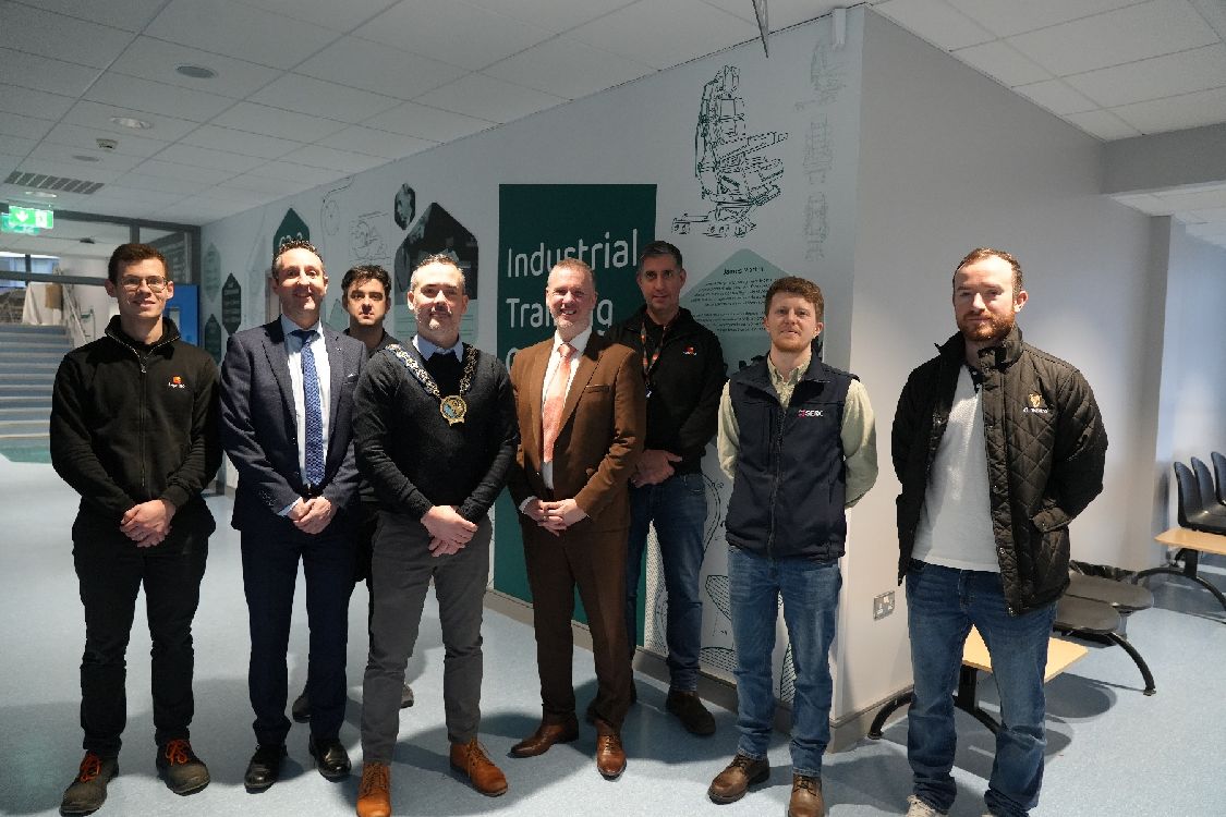 Representatives from Industry and SERC