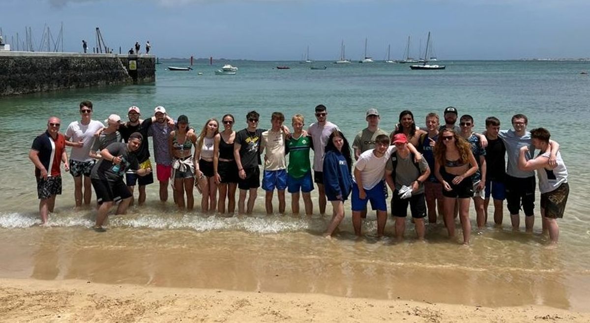 Picture of SERC staff and students on an Erasmus plus placement