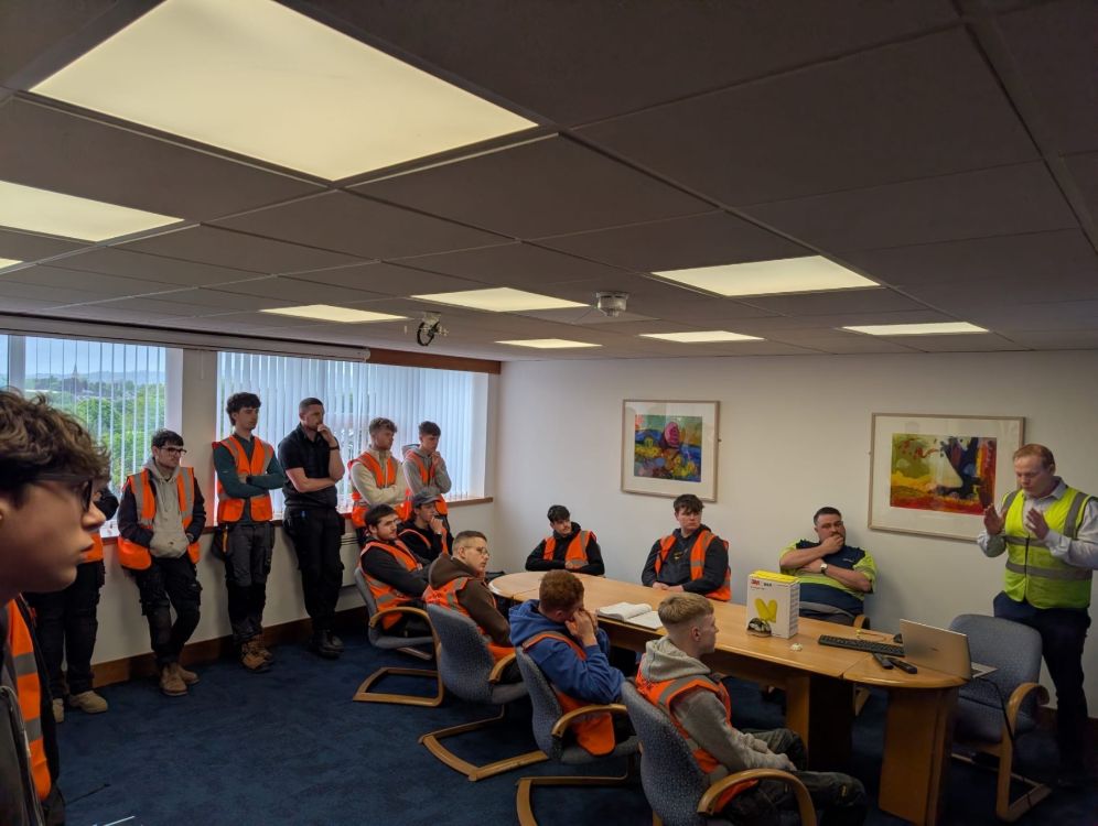 Students get a safety talk at Unitrunk visit.