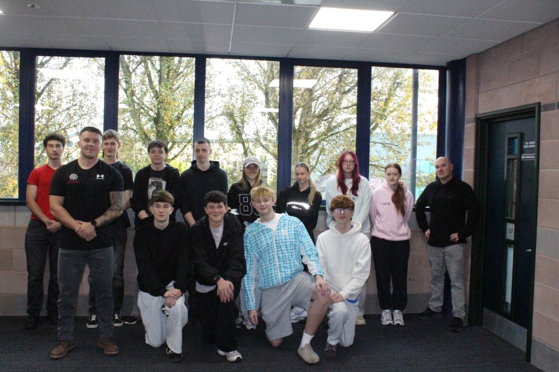 (Back L – R) Joao De Medeiros Fisher, Sam Brown, Oliver Jackson, Cody Adair, Charlotte Sittlington, Rachael Stitt, Karolina Skirvainyte, Molly Magill, with Lecturer,   Irwin Pryce; and (Front L-R) Guest speaker,  Matthew McMahon, with students Oliver Martin, Jude Taylor, Josh McKelvey and Daniel Marshall.