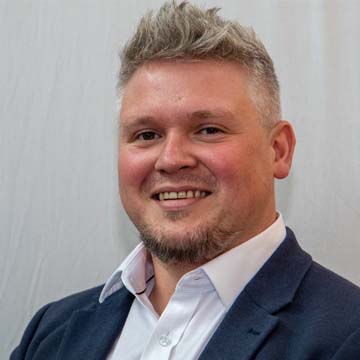 Profile of Niall Dunstall