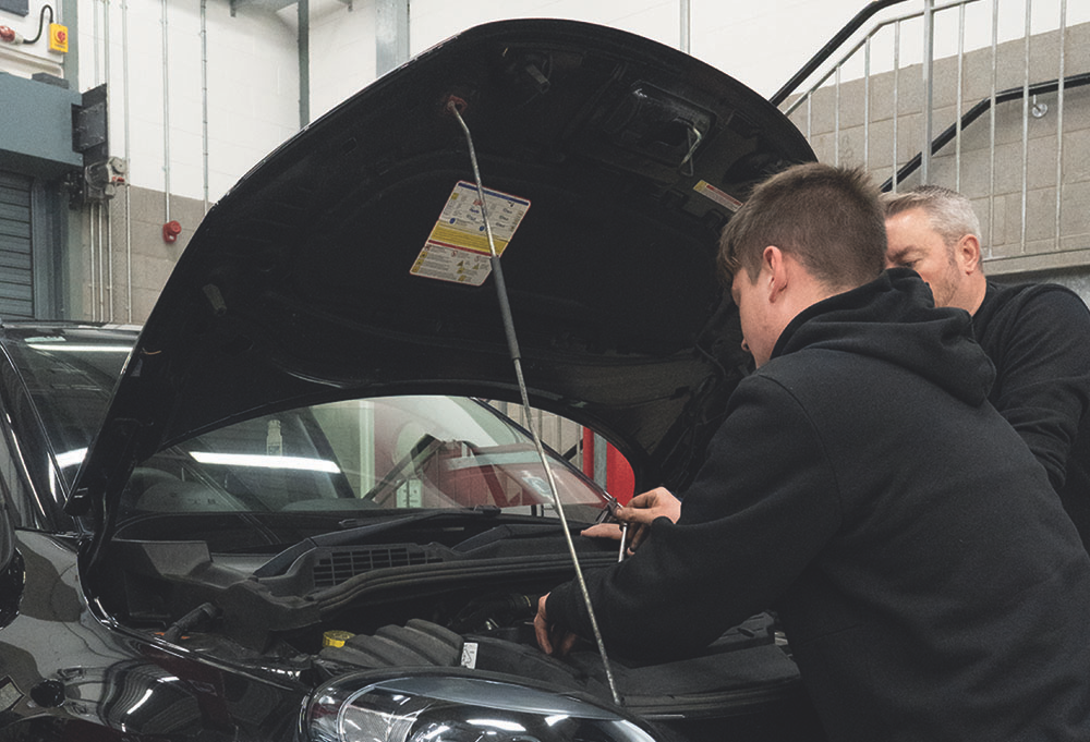 Photo of a /img/subject-areas/overview/Motor.png student